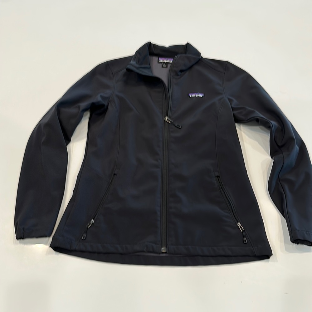 COPY - Patagonia jacket size small